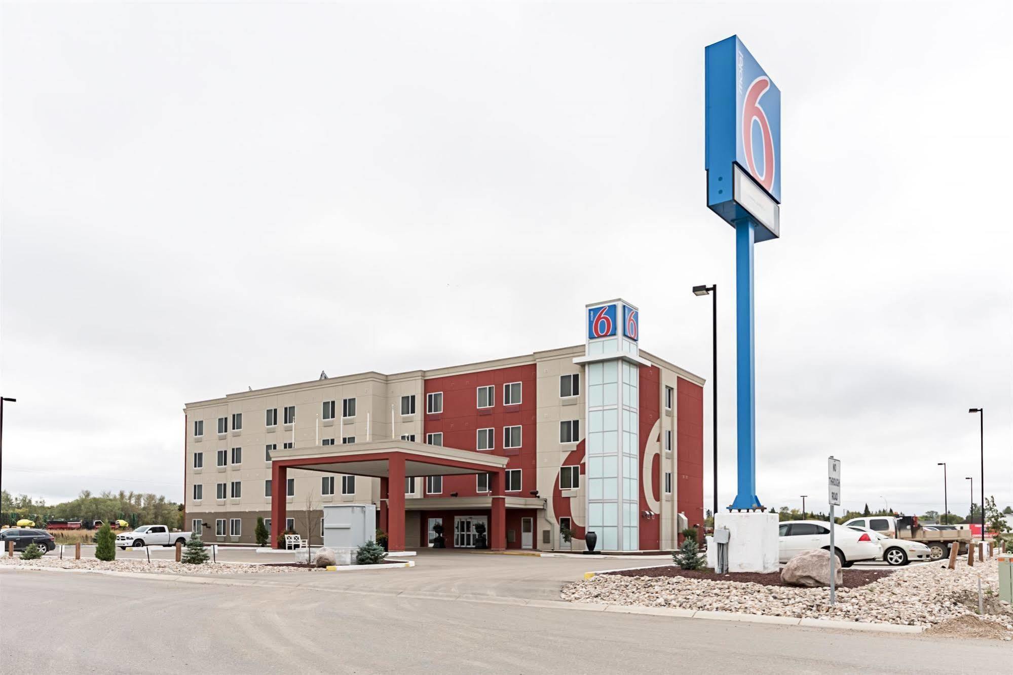 Motel 6-Moosomin, Sk ภายนอก รูปภาพ