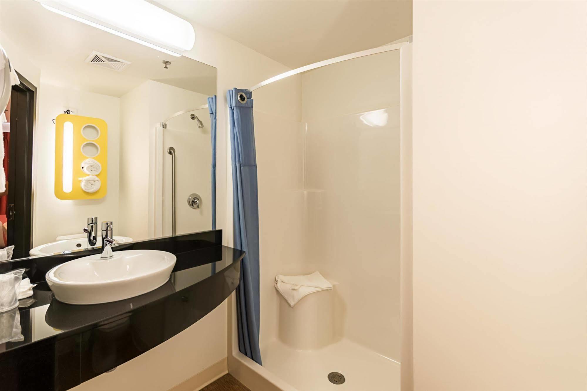 Motel 6-Moosomin, Sk ภายนอก รูปภาพ