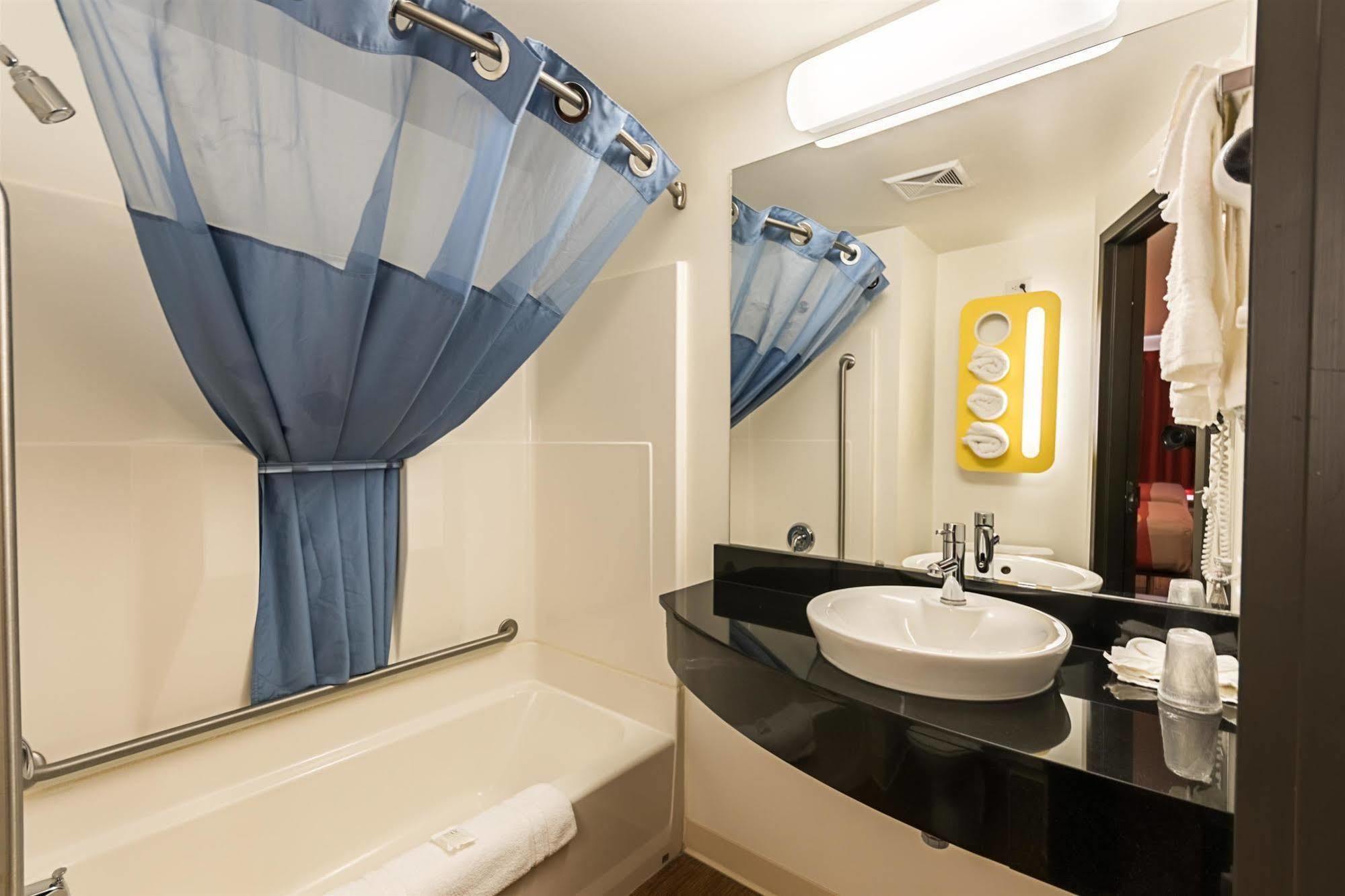 Motel 6-Moosomin, Sk ภายนอก รูปภาพ