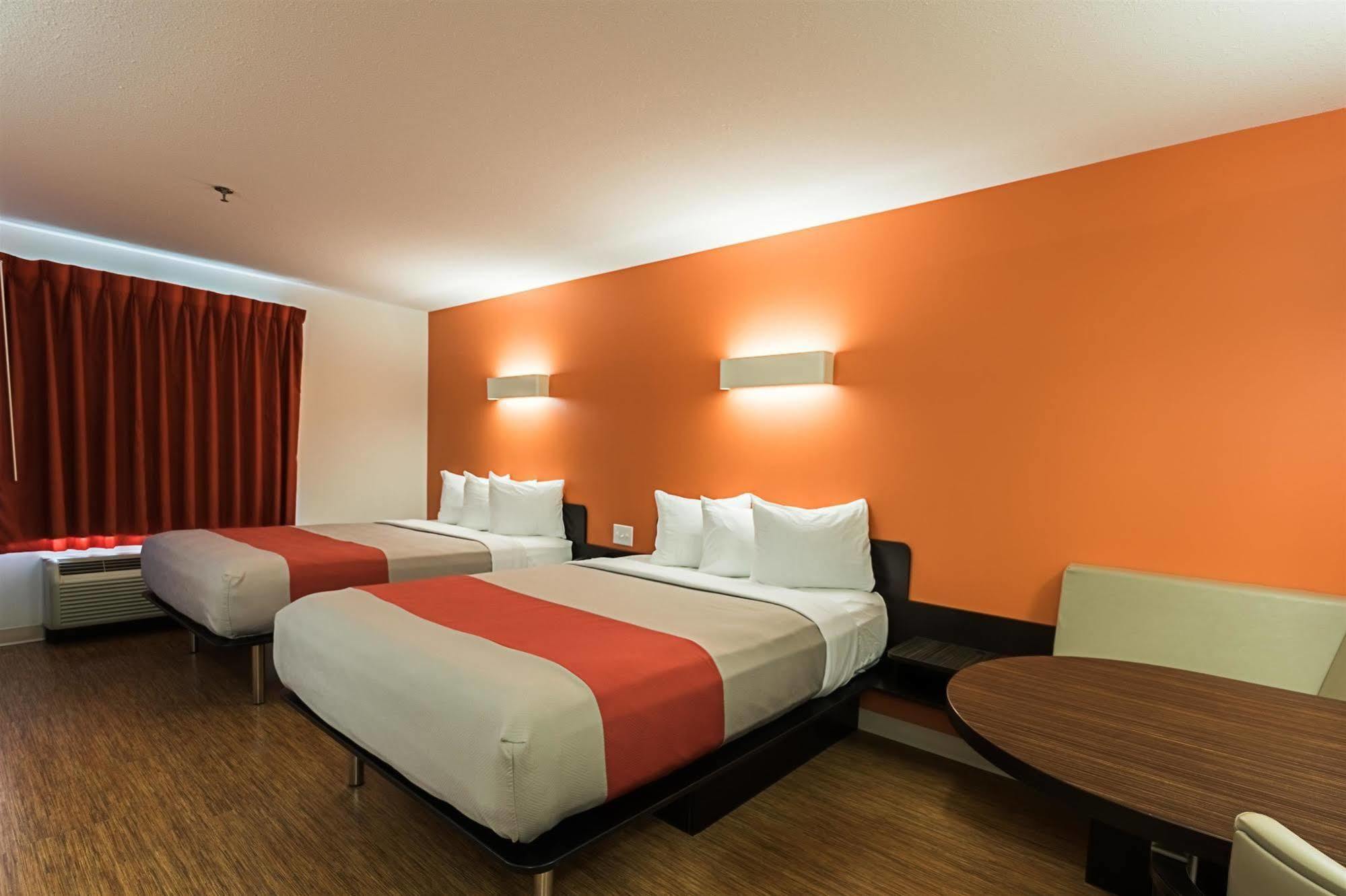 Motel 6-Moosomin, Sk ภายนอก รูปภาพ